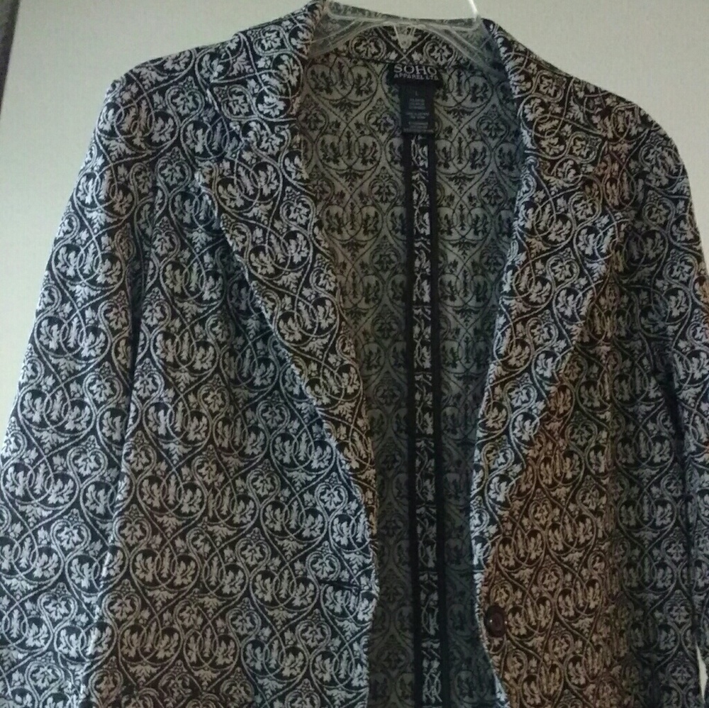 SoHo blazer black and white